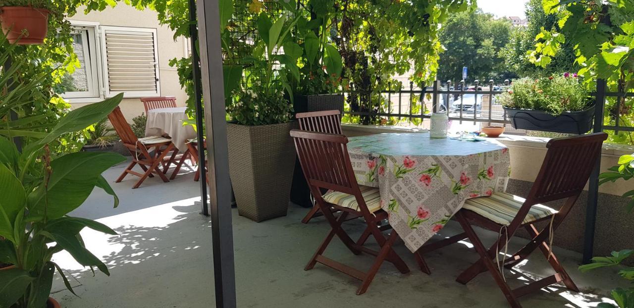 Apartments Dalia House Χβαρ Εξωτερικό φωτογραφία